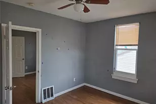 6566 Joseph Ave, Saint Louis, MO 63133 - Photo 2