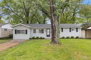 1045 S Waterford Dr, Florissant, MO 63033 - Photo 2