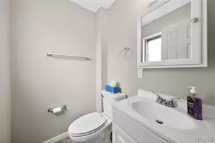 3051 Charmbrook Ln, Maryland Heights, MO 63043 - Photo 16