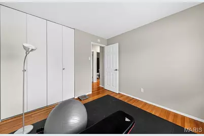 3051 Charmbrook Lane, Maryland Heights, MO 63043 - Photo 22