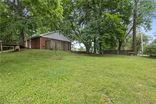 445 Washington St, Florissant, MO 63031 - Photo 24