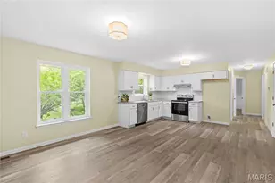 445 Washington St, Florissant, MO 63031 - Photo 6