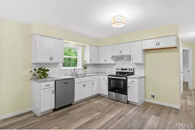 445 Washington Street, Florissant, MO 63031 - Photo 8