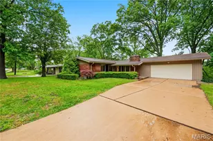 12532 Fee Fee Rd, Saint Louis, MO 63146 - Photo 6