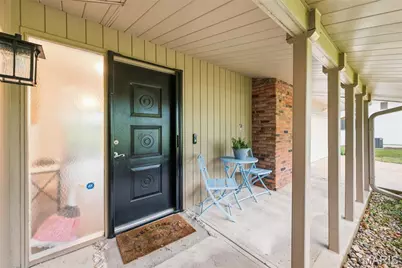 12532 Fee Fee Road, Saint Louis, MO 63146 - Photo 10