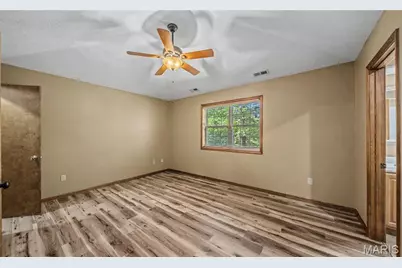 20305 Henry Lane, Dixon, MO 65459 - Photo 10