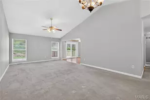 12 Shimmering Lake Ct, Saint Charles, MO 63301 - Photo 6