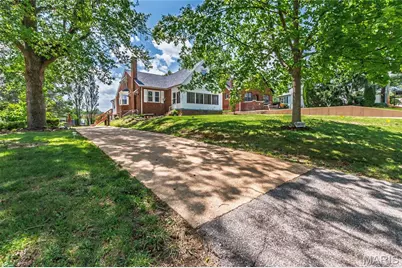 11624 Denny Road, Saint Louis, MO 63126 - Photo 2