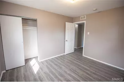 4416 Saint William Court, Saint Louis, MO 63134 - Photo 12