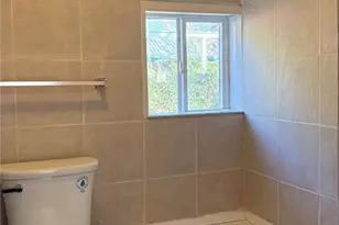 426 Bluff Dr, Saint Louis, MO 63137 - Photo 10