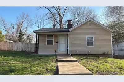 426 Bluff Drive, Saint Louis, MO 63137 - Photo 1