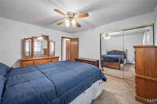 11863 Charlemagne Dr, Maryland Heights, MO 63043 - Photo 14