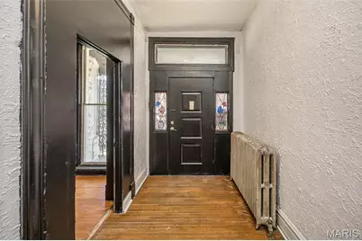 4371 W Belle Place, Saint Louis, MO 63108 - Photo 8