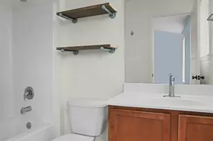 22 Colonial Creek Ct, Wentzville, MO 63385 - Photo 24