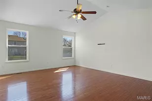 22 Colonial Creek Ct, Wentzville, MO 63385 - Photo 6
