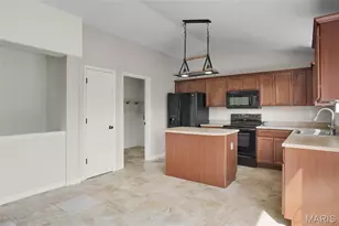 22 Colonial Creek Ct, Wentzville, MO 63385 - Photo 16