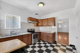 4437 S 37th St, Saint Louis, MO 63116 - Photo 14