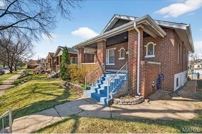 4437 S 37th Street, Saint Louis, MO 63116 - Photo 2
