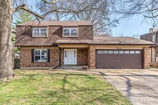 19 River Boat Dr, Saint Peters, MO 63376 - Photo 2