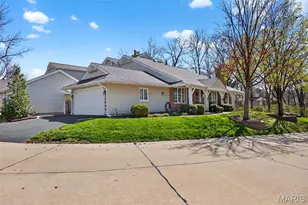 15066 Green Cir Dr, Chesterfield, MO 63017 - Photo 62