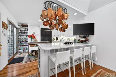 15066 Green Circle Drive, Chesterfield, MO 63017 - Photo 18