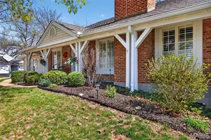 15066 Green Cir Dr, Chesterfield, MO 63017 - Photo 60