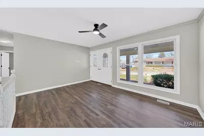 2318 La Cuesta Drive, Florissant, MO 63031 - Photo 12