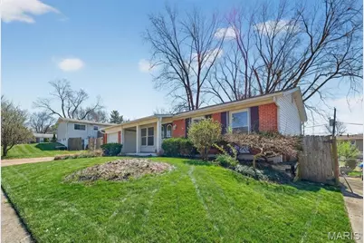 2318 La Cuesta Drive, Florissant, MO 63031 - Photo 2