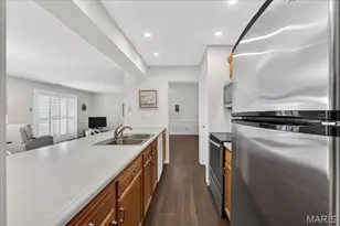 1122 Sunbolt Dr, Saint Louis, MO 63129 - Photo 14