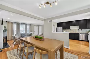 8628 Mayflower Ct, Saint Louis, MO 63132 - Photo 8