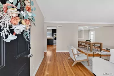 8628 Mayflower Court, Saint Louis, MO 63132 - Photo 4