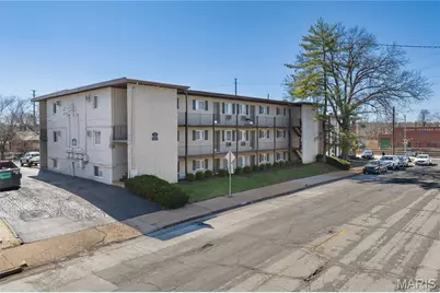 3704 Greenwood Boulevard, Maplewood, MO 63143 - Photo 2