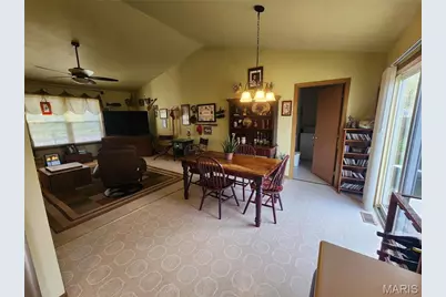 379 Martin Field Court, Villa Ridge, MO 63089 - Photo 6