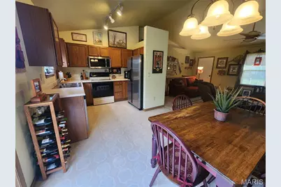 379 Martin Field Court, Villa Ridge, MO 63089 - Photo 8