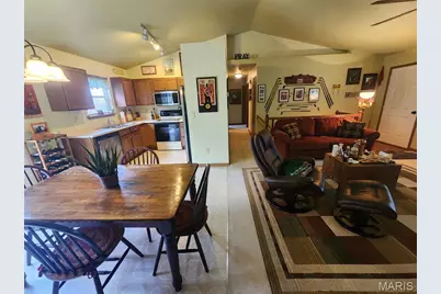 379 Martin Field Court, Villa Ridge, MO 63089 - Photo 10