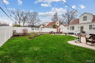 9842 Coventry Ln, Saint Louis, MO 63123 - Photo 40