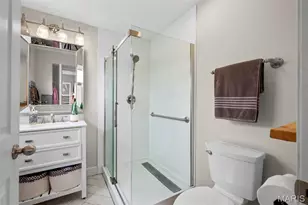 9842 Coventry Ln, Saint Louis, MO 63123 - Photo 20