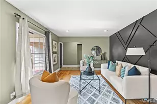 2175 Somerset Dr, Florissant, MO 63033 - Photo 2