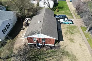 210 St Florent Ln, Florissant, MO 63031 - Photo 6