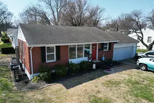 210 St Florent Ln, Florissant, MO 63031 - Photo 4
