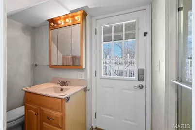 9911 Dennison Avenue, Overland, MO 63114 - Photo 16