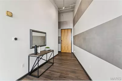 1627 Locust Street #902, Saint Louis, MO 63103 - Photo 6