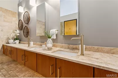 1627 Locust Street #902, Saint Louis, MO 63103 - Photo 26