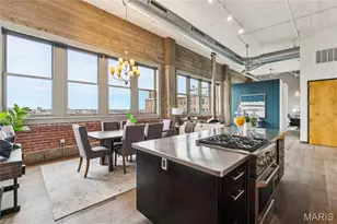 1627 Locust St, Saint Louis, MO 63103 - Photo 16