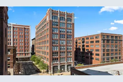 1627 Locust Street #902, Saint Louis, MO 63103 - Photo 1