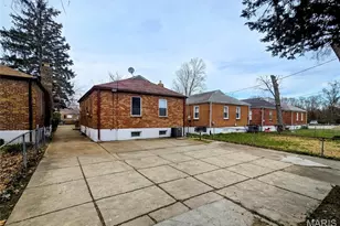 8308 Archer Ave, Saint Louis, MO 63132 - Photo 2