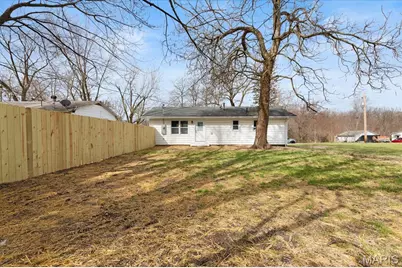 413 N 8th Street, Bowling Green, MO 63334 - Photo 34