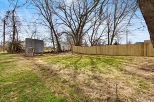 413 N 8th St, Bowling Green, MO 63334 - Photo 36