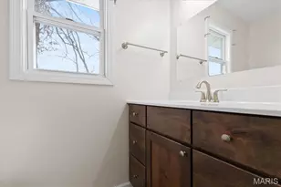 413 N 8th St, Bowling Green, MO 63334 - Photo 26