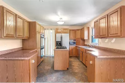 305 E 3rd Street, Pevely, MO 63070 - Photo 6